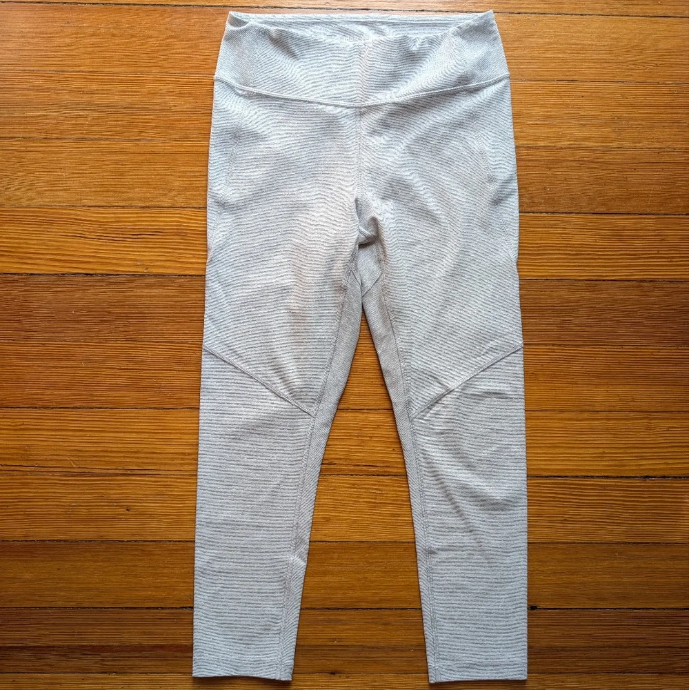 Outdoor Voices Gray Leggings - Picture 2 of 8